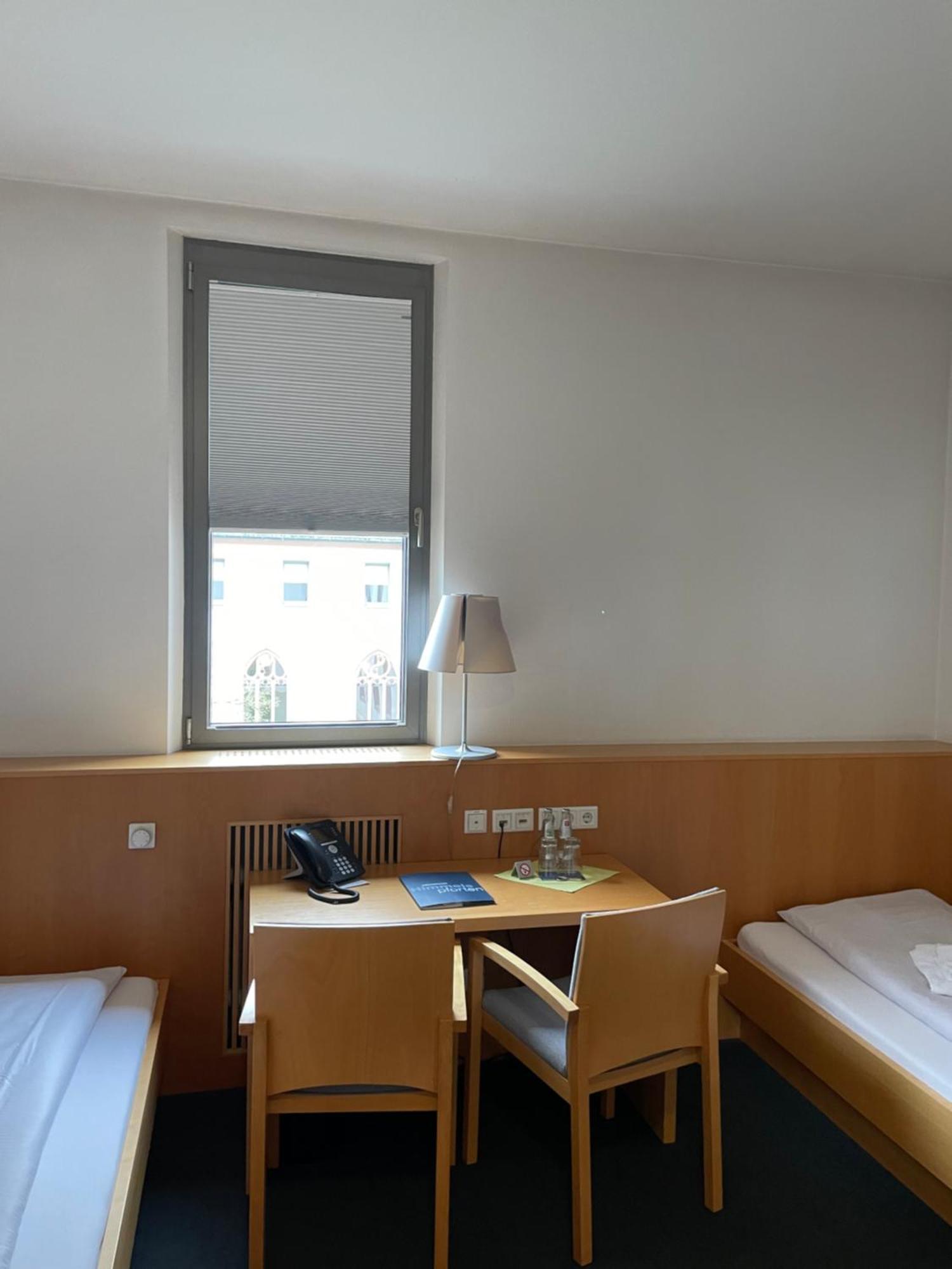 Tagungshaus Himmelspforten - Self Check-In 维尔茨堡 外观 照片